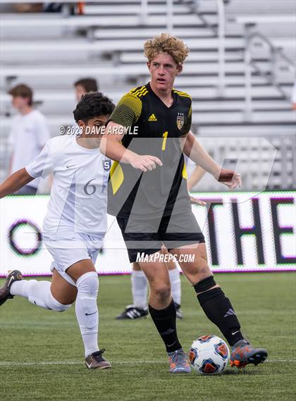 Thumbnail 1 in Wasatch vs. Skyline (UHSAA 5A Semifinal) photogallery.