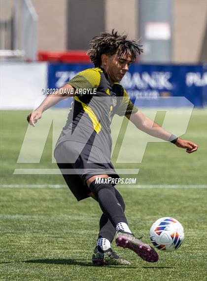 Thumbnail 2 in Wasatch vs. Skyline (UHSAA 5A Semifinal) photogallery.