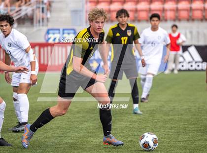 Thumbnail 2 in Wasatch vs. Skyline (UHSAA 5A Semifinal) photogallery.