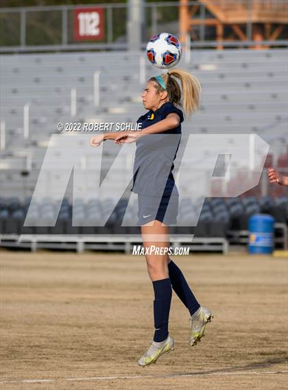 Thumbnail 2 in Lincoln vs Oak Ridge (CIF SJS D1 Championship) photogallery.