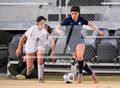 Thumbnail 2 in Lincoln vs Oak Ridge (CIF SJS D1 Championship) photogallery.
