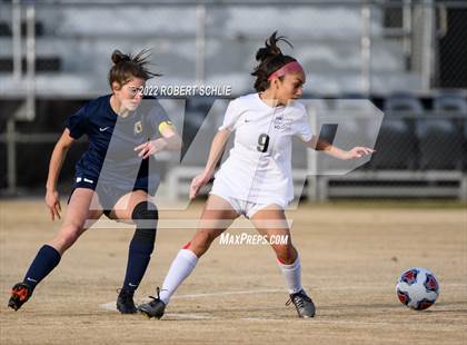 Thumbnail 3 in Lincoln vs Oak Ridge (CIF SJS D1 Championship) photogallery.