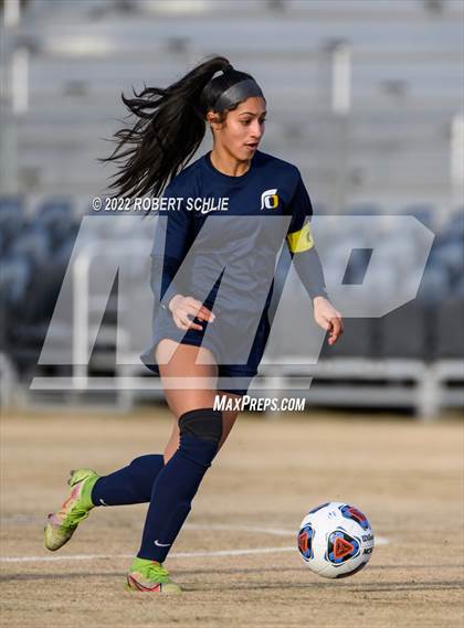 Thumbnail 2 in Lincoln vs Oak Ridge (CIF SJS D1 Championship) photogallery.
