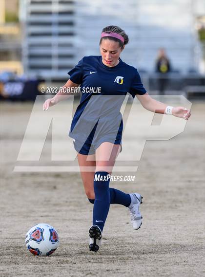 Thumbnail 3 in Lincoln vs Oak Ridge (CIF SJS D1 Championship) photogallery.