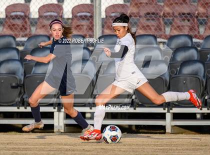 Thumbnail 3 in Lincoln vs Oak Ridge (CIF SJS D1 Championship) photogallery.