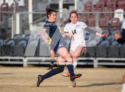 Thumbnail 2 in Lincoln vs Oak Ridge (CIF SJS D1 Championship) photogallery.