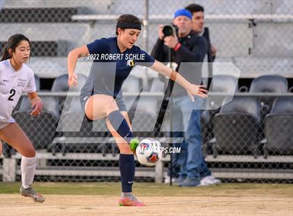 Thumbnail 3 in Lincoln vs Oak Ridge (CIF SJS D1 Championship) photogallery.