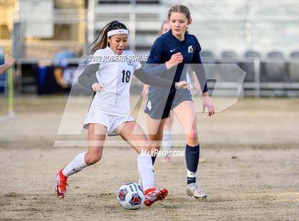 Thumbnail 2 in Lincoln vs Oak Ridge (CIF SJS D1 Championship) photogallery.