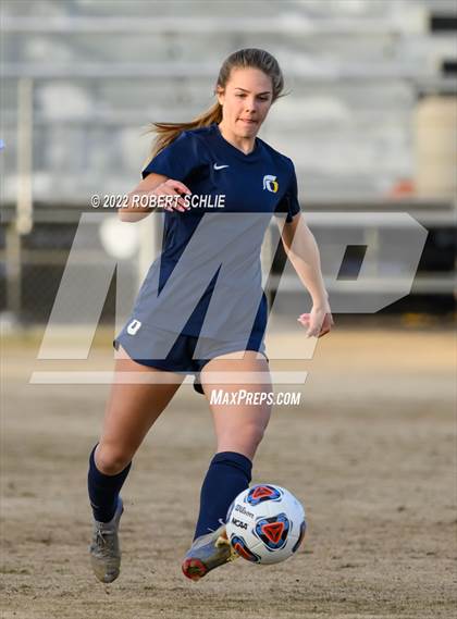 Thumbnail 2 in Lincoln vs Oak Ridge (CIF SJS D1 Championship) photogallery.