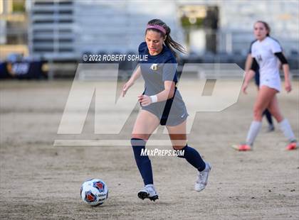 Thumbnail 2 in Lincoln vs Oak Ridge (CIF SJS D1 Championship) photogallery.