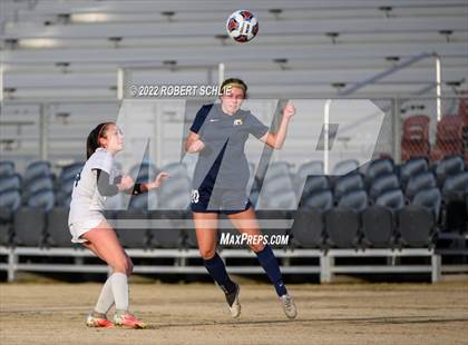 Thumbnail 2 in Lincoln vs Oak Ridge (CIF SJS D1 Championship) photogallery.