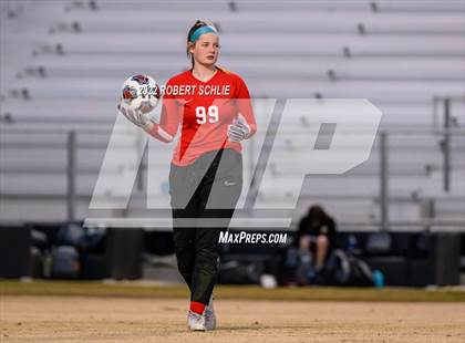 Thumbnail 3 in Lincoln vs Oak Ridge (CIF SJS D1 Championship) photogallery.
