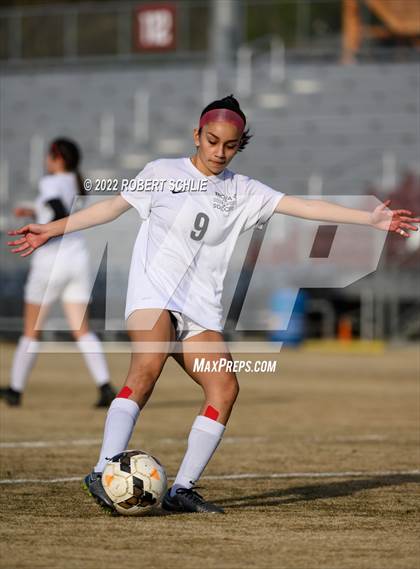 Thumbnail 1 in Lincoln vs Oak Ridge (CIF SJS D1 Championship) photogallery.