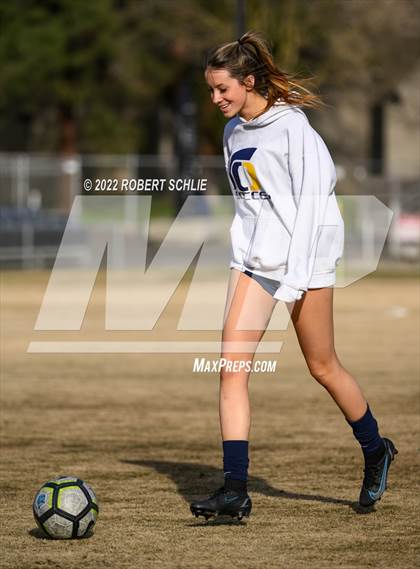 Thumbnail 1 in Lincoln vs Oak Ridge (CIF SJS D1 Championship) photogallery.