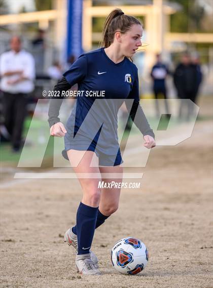 Thumbnail 1 in Lincoln vs Oak Ridge (CIF SJS D1 Championship) photogallery.