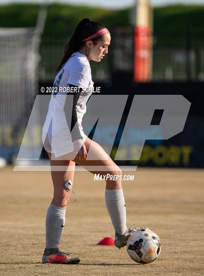 Thumbnail 1 in Lincoln vs Oak Ridge (CIF SJS D1 Championship) photogallery.