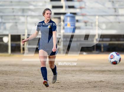 Thumbnail 2 in Lincoln vs Oak Ridge (CIF SJS D1 Championship) photogallery.