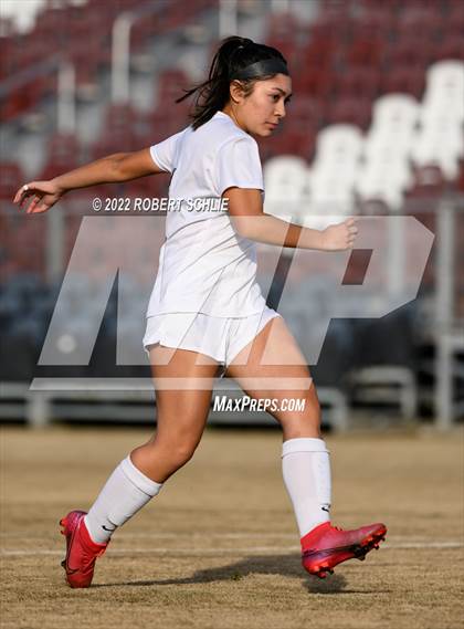 Thumbnail 2 in Lincoln vs Oak Ridge (CIF SJS D1 Championship) photogallery.