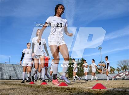 Thumbnail 3 in Lincoln vs Oak Ridge (CIF SJS D1 Championship) photogallery.