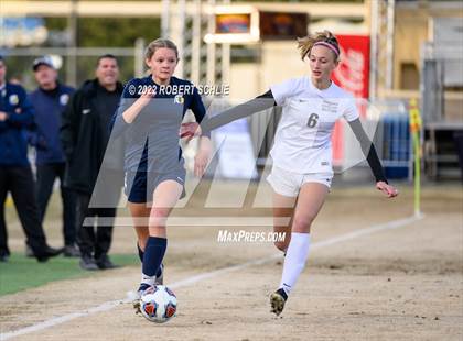 Thumbnail 2 in Lincoln vs Oak Ridge (CIF SJS D1 Championship) photogallery.