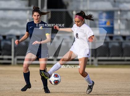 Thumbnail 2 in Lincoln vs Oak Ridge (CIF SJS D1 Championship) photogallery.