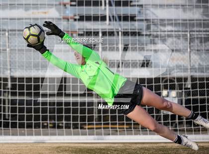 Thumbnail 3 in Lincoln vs Oak Ridge (CIF SJS D1 Championship) photogallery.