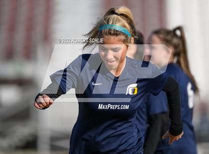 Thumbnail 3 in Lincoln vs Oak Ridge (CIF SJS D1 Championship) photogallery.