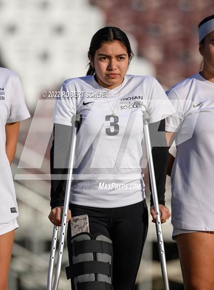 Thumbnail 3 in Lincoln vs Oak Ridge (CIF SJS D1 Championship) photogallery.