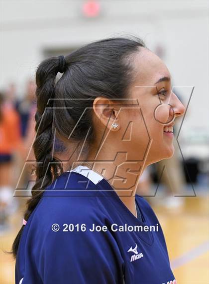 Thumbnail 2 in Brandeis vs Churchill (NEISD Invitational) photogallery.