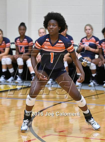 Thumbnail 3 in Brandeis vs Churchill (NEISD Invitational) photogallery.