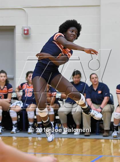 Thumbnail 3 in Brandeis vs Churchill (NEISD Invitational) photogallery.