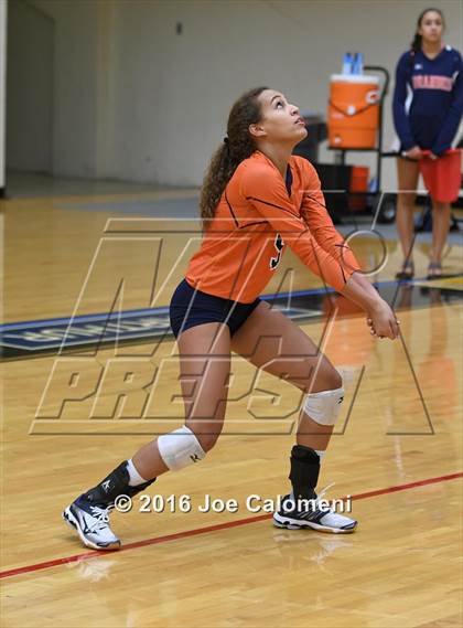 Thumbnail 1 in Brandeis vs Churchill (NEISD Invitational) photogallery.