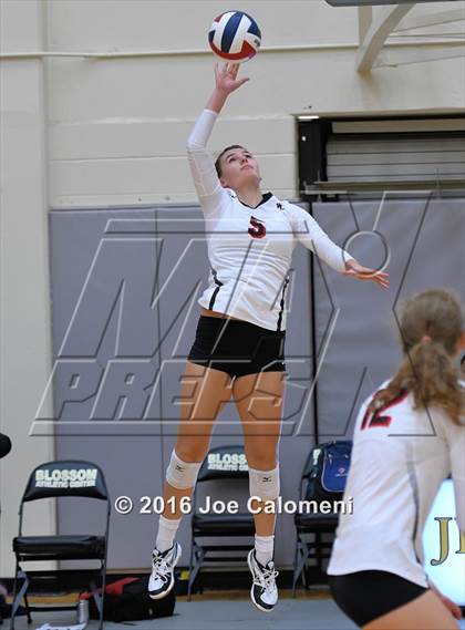 Thumbnail 1 in Brandeis vs Churchill (NEISD Invitational) photogallery.