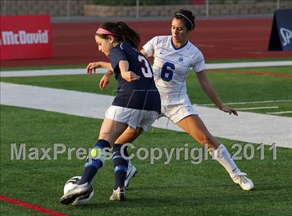 Thumbnail 1 in San Dimas vs. St. Margaret's (CIF SS D6 Final) photogallery.