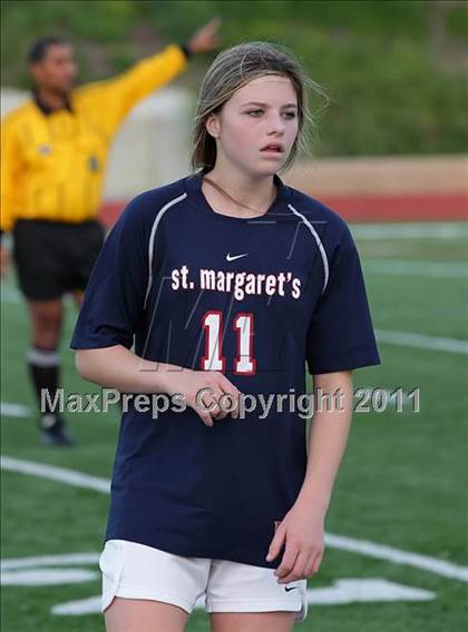 Thumbnail 3 in San Dimas vs. St. Margaret's (CIF SS D6 Final) photogallery.