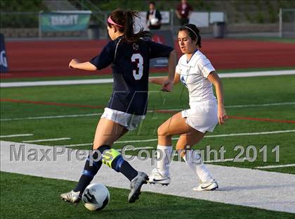 Thumbnail 3 in San Dimas vs. St. Margaret's (CIF SS D6 Final) photogallery.