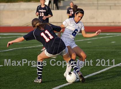 Thumbnail 3 in San Dimas vs. St. Margaret's (CIF SS D6 Final) photogallery.