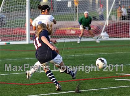 Thumbnail 2 in San Dimas vs. St. Margaret's (CIF SS D6 Final) photogallery.