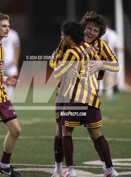 Thumbnail 3 in Las Lomas vs. Maria Carrillo (CIF NCS D2 Final) photogallery.