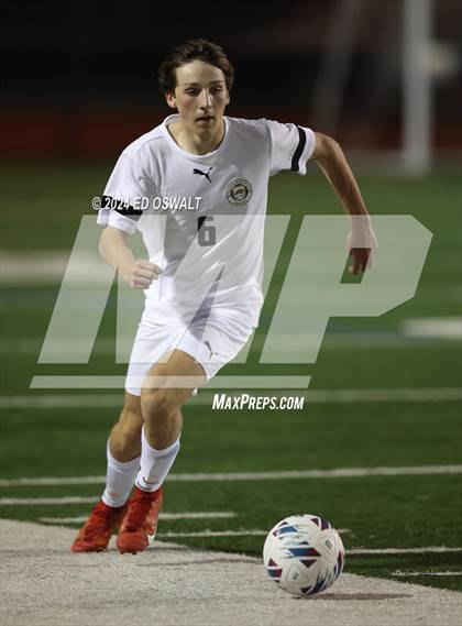 Thumbnail 2 in Las Lomas vs. Maria Carrillo (CIF NCS D2 Final) photogallery.