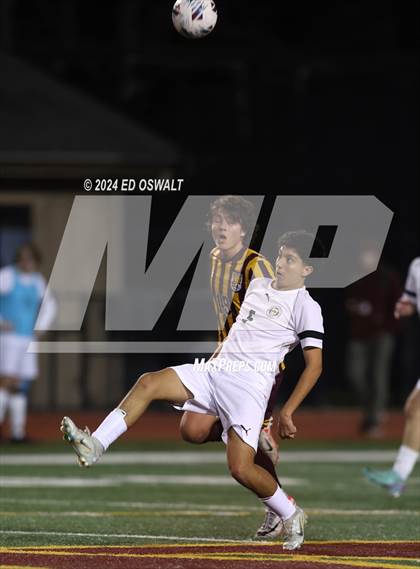 Thumbnail 1 in Las Lomas vs. Maria Carrillo (CIF NCS D2 Final) photogallery.