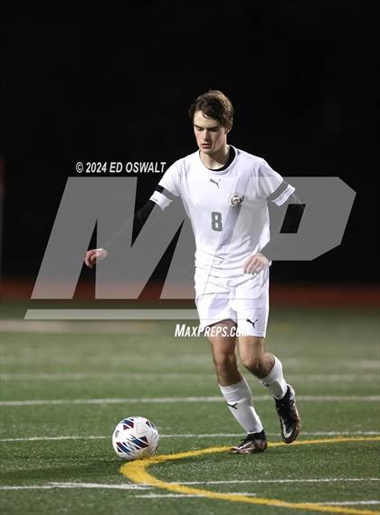 Thumbnail 3 in Las Lomas vs. Maria Carrillo (CIF NCS D2 Final) photogallery.