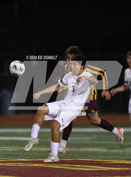 Thumbnail 1 in Las Lomas vs. Maria Carrillo (CIF NCS D2 Final) photogallery.