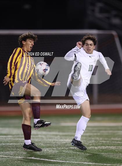 Thumbnail 2 in Las Lomas vs. Maria Carrillo (CIF NCS D2 Final) photogallery.