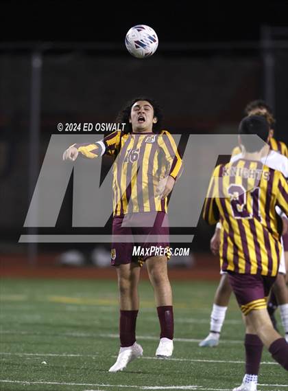 Thumbnail 3 in Las Lomas vs. Maria Carrillo (CIF NCS D2 Final) photogallery.