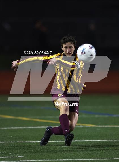 Thumbnail 2 in Las Lomas vs. Maria Carrillo (CIF NCS D2 Final) photogallery.