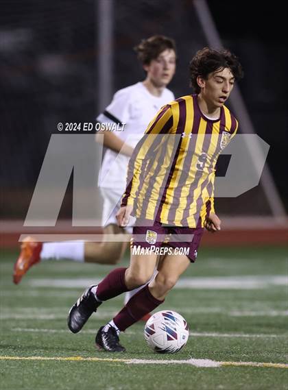 Thumbnail 3 in Las Lomas vs. Maria Carrillo (CIF NCS D2 Final) photogallery.