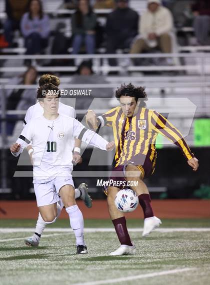 Thumbnail 3 in Las Lomas vs. Maria Carrillo (CIF NCS D2 Final) photogallery.
