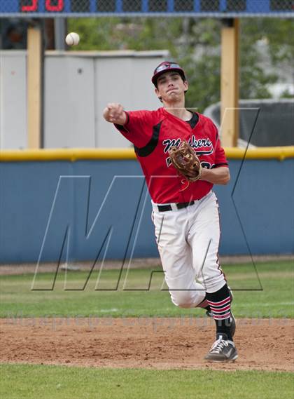 Thumbnail 1 in Camas vs. Valencia photogallery.