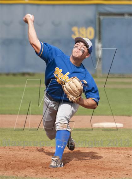 Thumbnail 3 in Camas vs. Valencia photogallery.